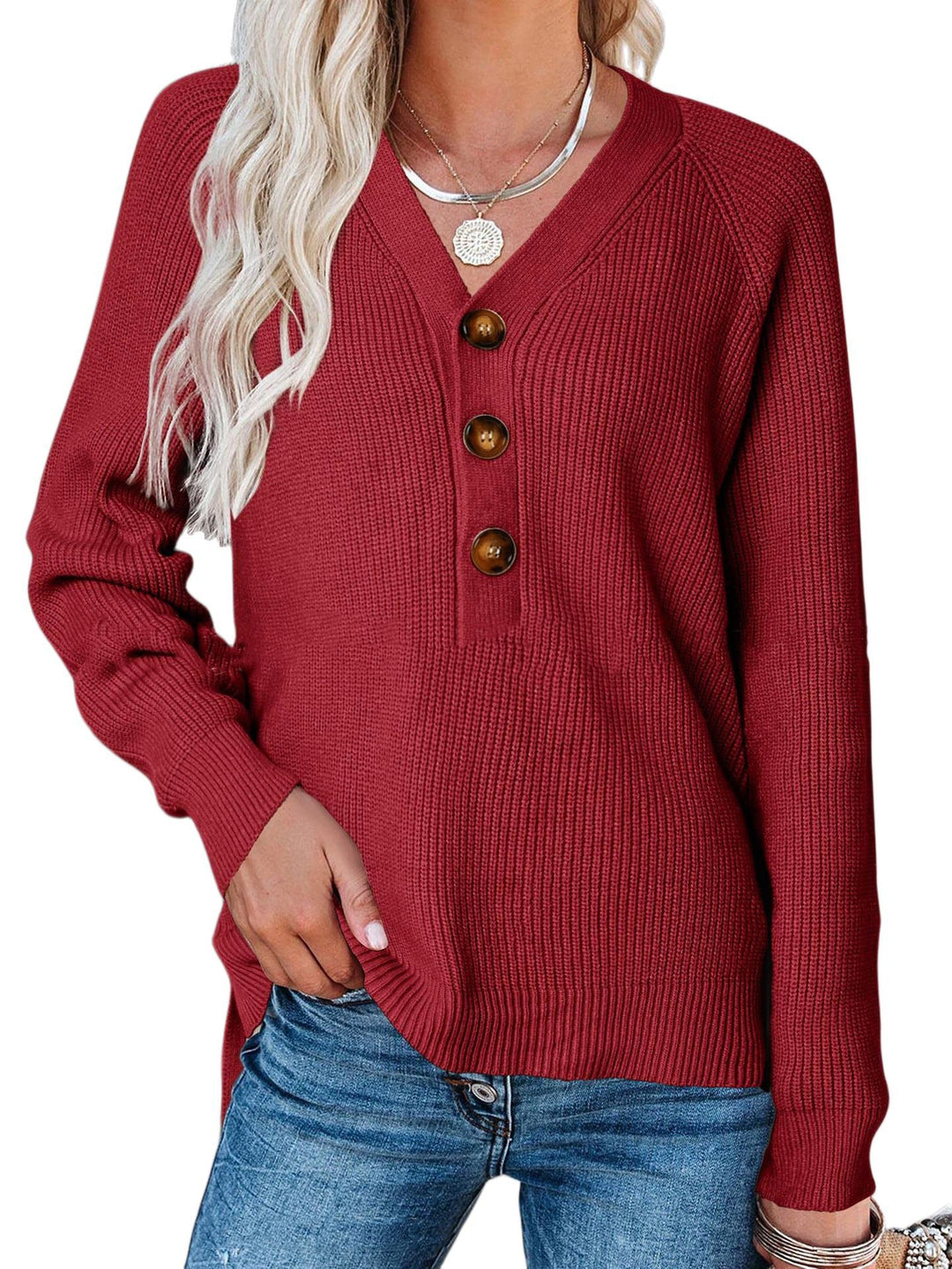 Women's cashmere sweater with V-neck and large wooden buttons Lune London