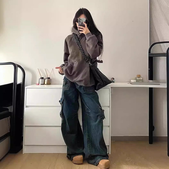 Women's Cargo Jeans In A Casual Oversized Style with Practical Side Pockets Lune London