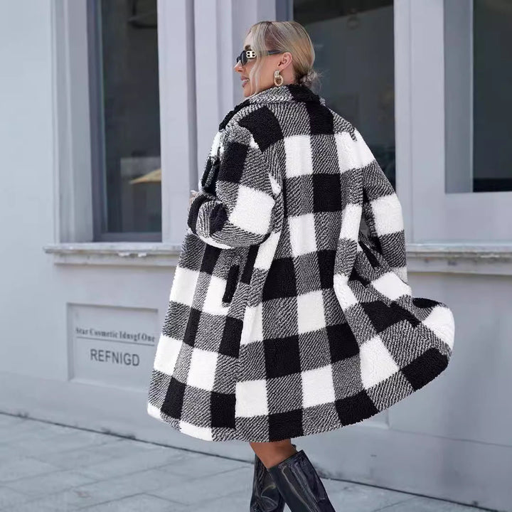Women's Cozy Check Coat with Oversized Cut and Soft Lining Lune London