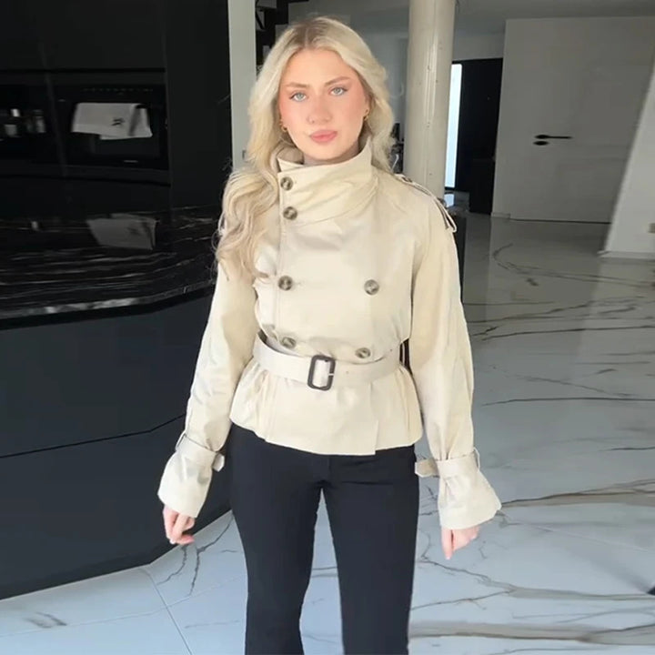 Manteau trench court féminin à la mode avec double rangée de boutons et ceinture Chic & Stil