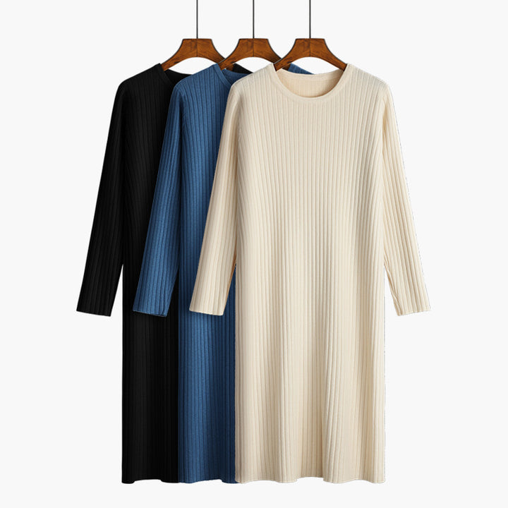 Knitted dress for ladies with a fine ribbed structure Lune London