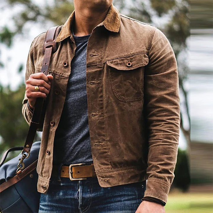 Lightweight utility jacket for men with a vintage style and practical pockets Lune London