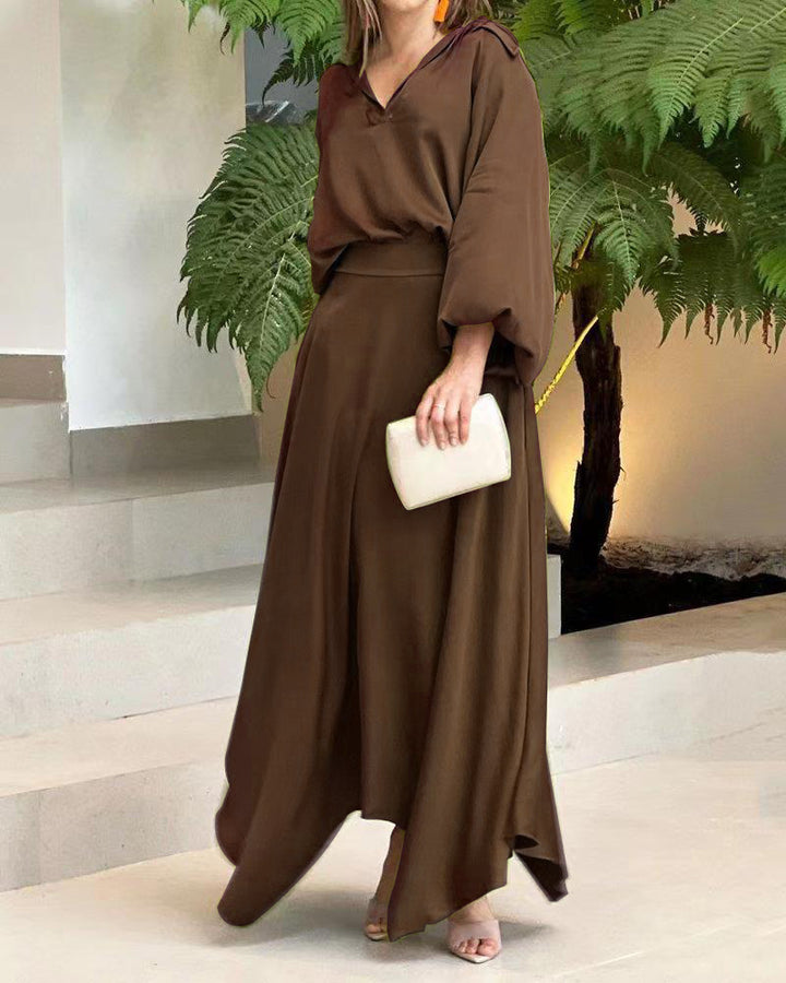Elegant maxi dress for women with a flowy cut and high-quality V-neck Lune London