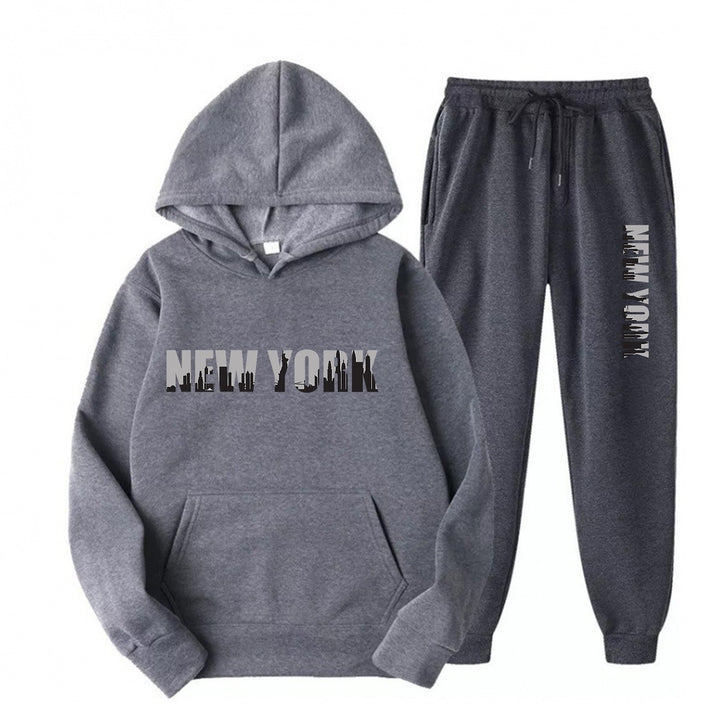 Women's sporty tracksuit with stylized New York print Chic & Stil