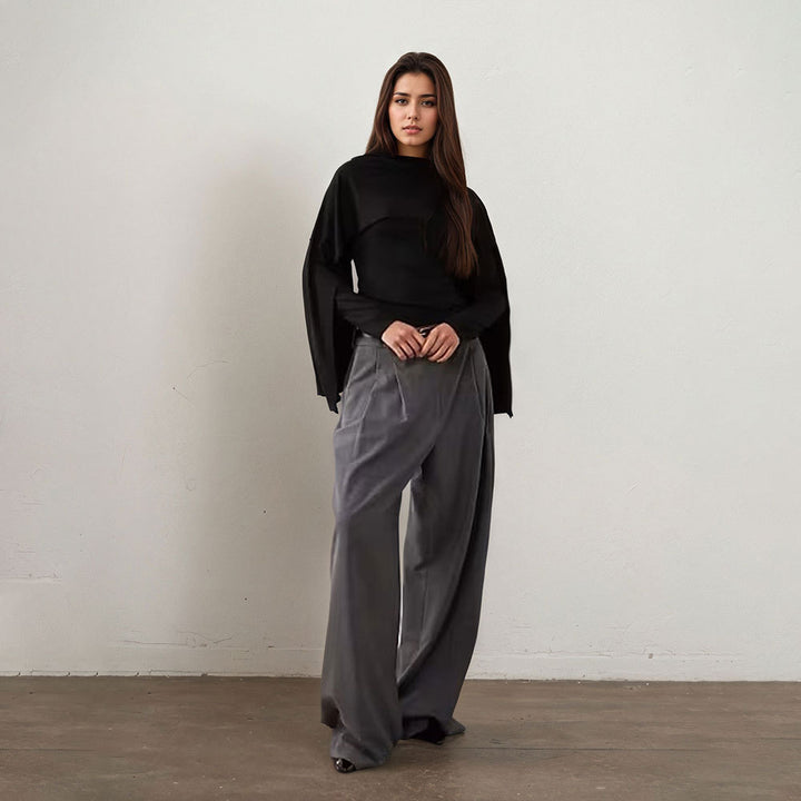 Elegant top for ladies with asymmetrical design and wide sleeves Chic & Stil