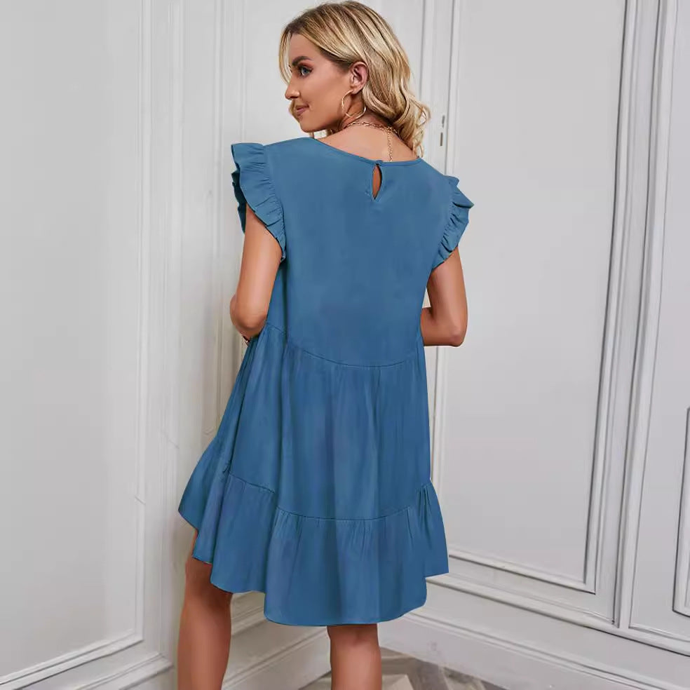 Short ruffle dress for women with A-line silhouette and side slit Chic & Stil