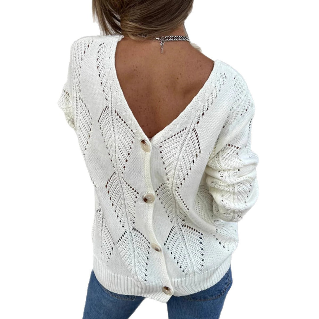 Veste en tricot pour femmes avec encolure en V et boutons décoratifs Lune London