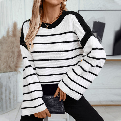 Casual knit sweater for women with blocked striped pattern and loose fit Lune London