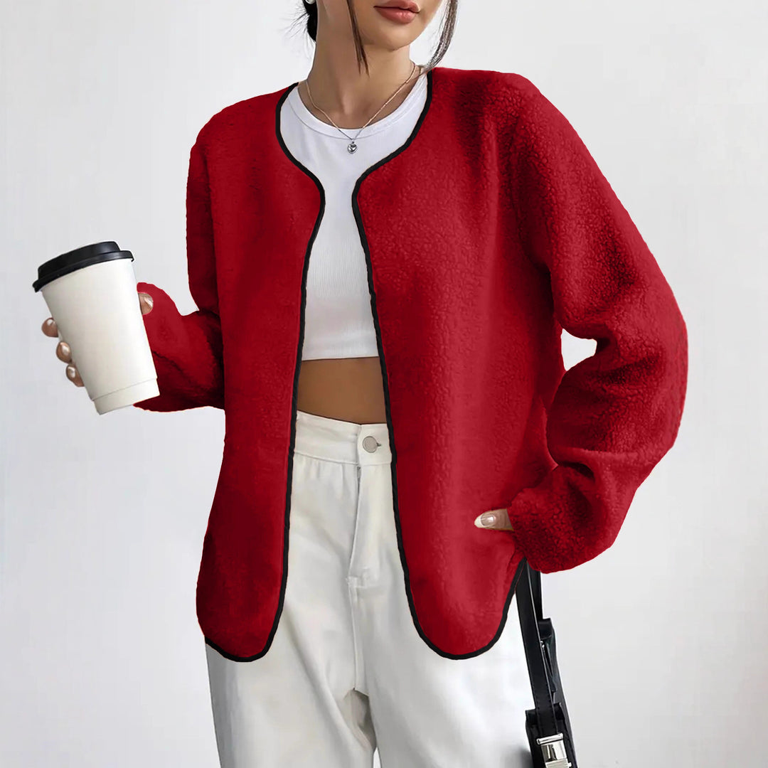 Casual fleece jacket for women with open cut and practical pockets Lune London