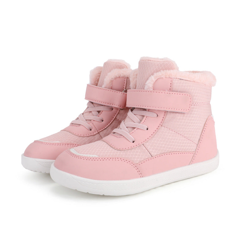 Women's winter boots with non-slip sole and warm lining Lune London