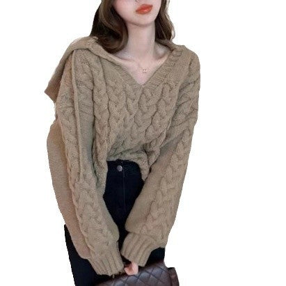 Braided pattern hoodie for women with V-neck Lune London