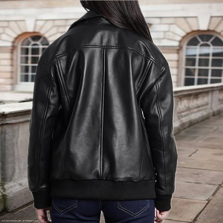 Elegant leather jacket for women with a relaxed fit and practical pockets Lune London