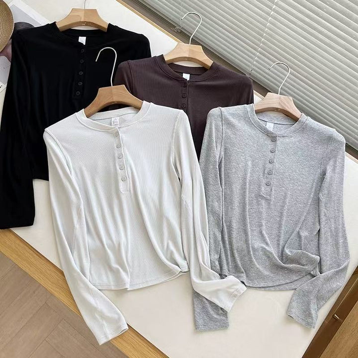 Chemise Henley à manches longues pour femmes en mélange de coton doux avec des détails de bouton à la mode Chic & Stil