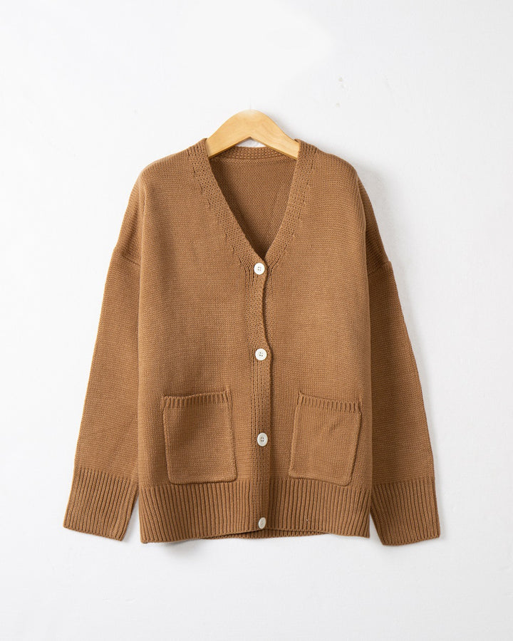 Ladies Chunky Knit Cardigan with practical pockets and V-neck Lune London