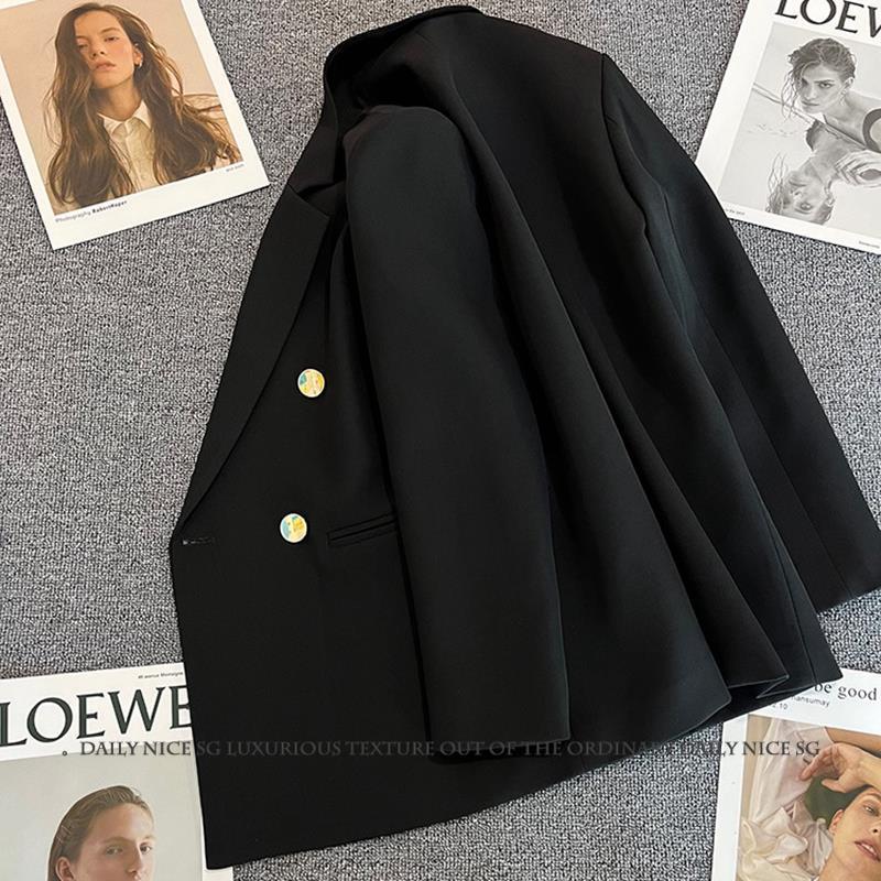 Blazer pour femmes à double plis avec détails élégants Chic & Stil