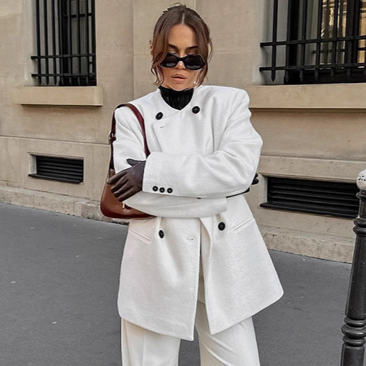 Oversized wool jacket for women with elegant cut Lune London