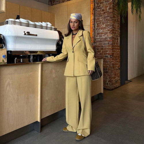 Ladies elegant and casual set with wide pants Lune London
