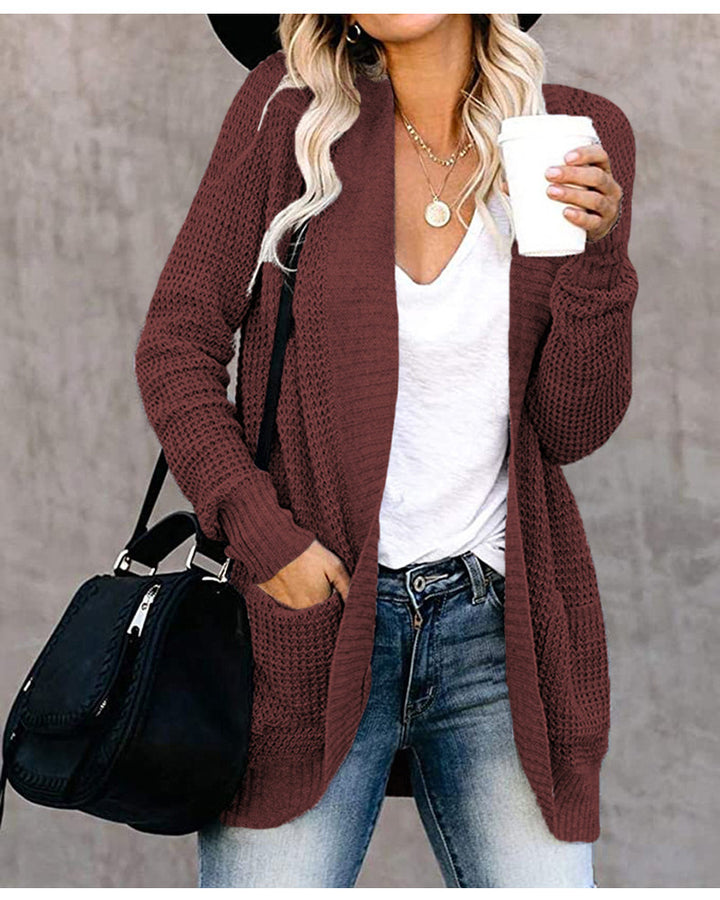 Casual knitted cardigan for women with front openings and large pockets Lune London