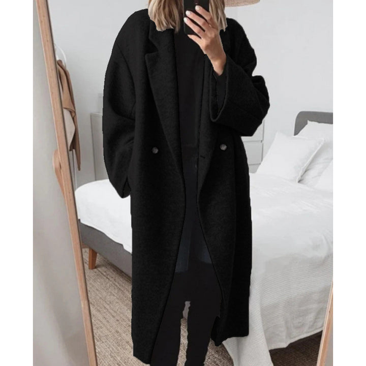 Oversized wool coat for women with elegant lapels and double button closure Lune London
