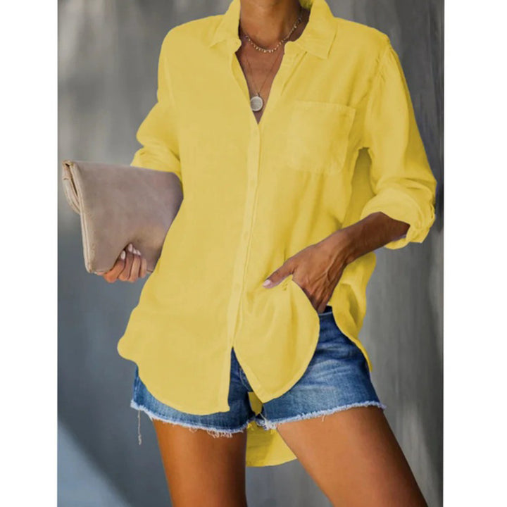Casual blouse for women with a relaxed fit and practical chest pockets Lune London