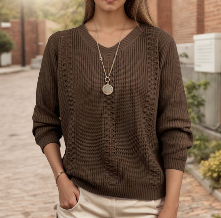 Knit sweater for women with V neckline and textured finish Lune London
