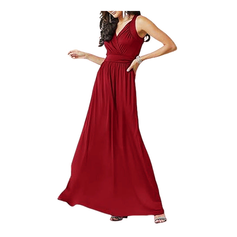 Maxi dress for women with an elegant V-neckline and a flowy cut Lune London