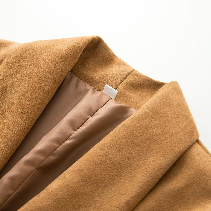 Veste blazer élégante pour femmes en tissu texturé Chic & Stil