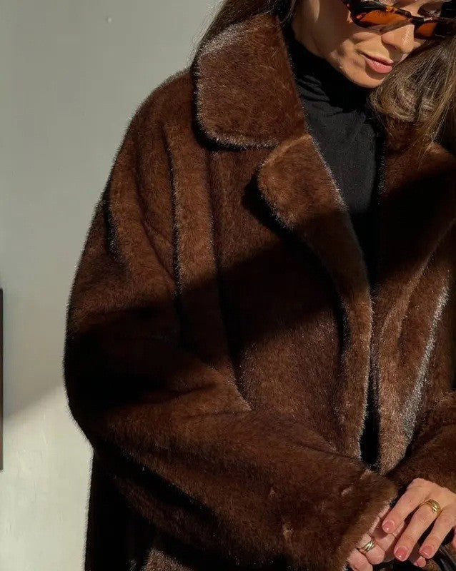 Ladies Plush Oversize Fur Coat Lune London