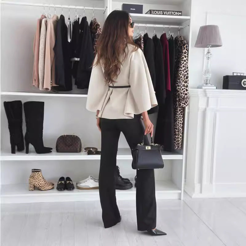Ladies Elegant tunic with round neckline and waist belt and wide sleeves Lune London