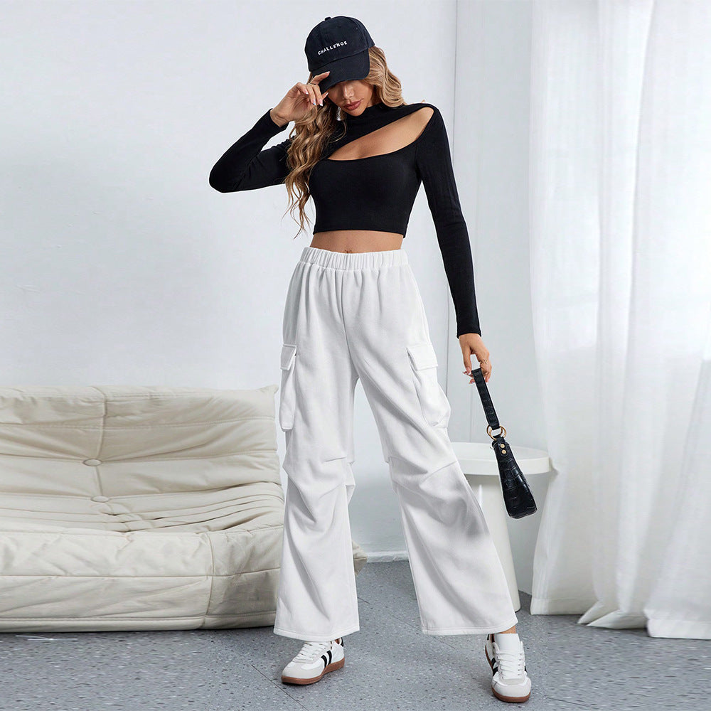 Pantalons cargo pour femmes avec une coupe ample et des poches pratiques Chic & Stil