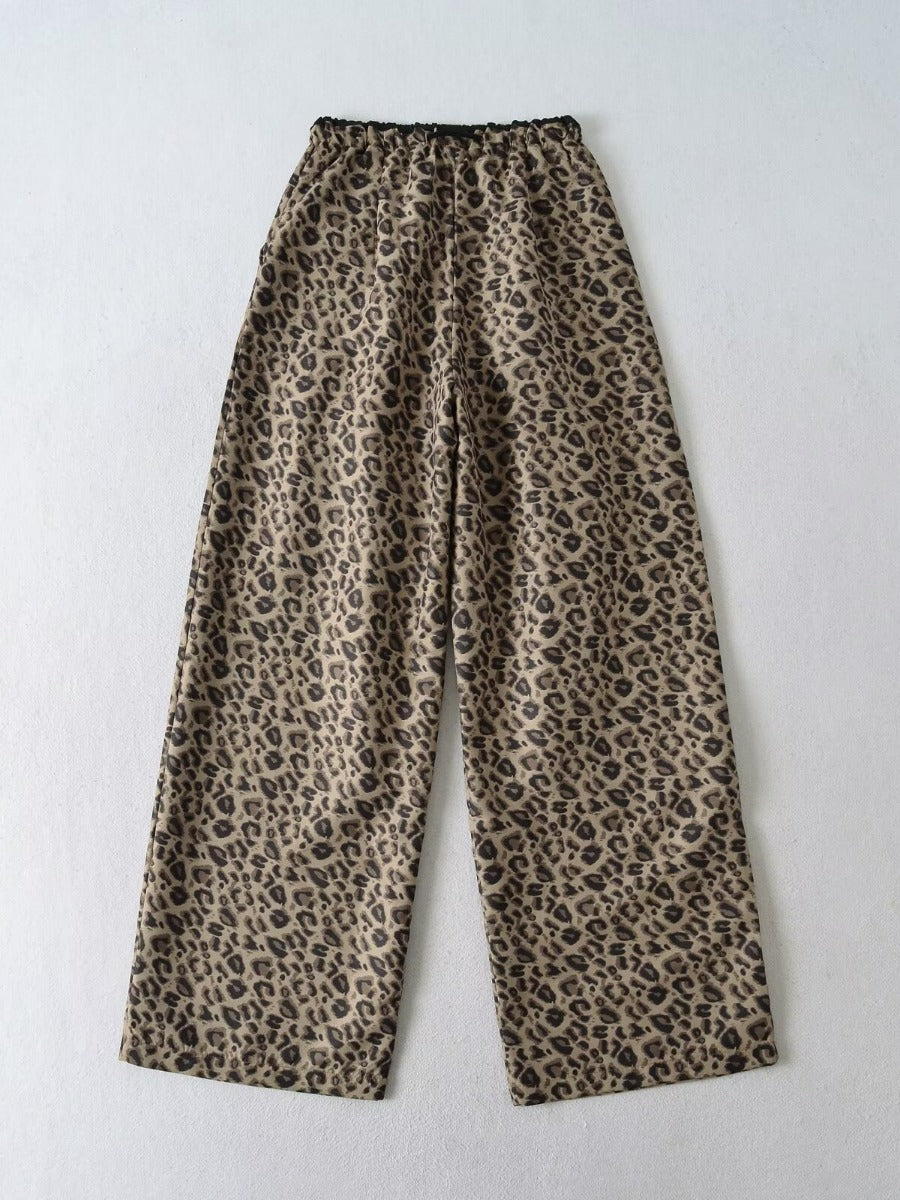 Trendy leopard wide-leg pants for women with elastic waistband and tie belt Lune London