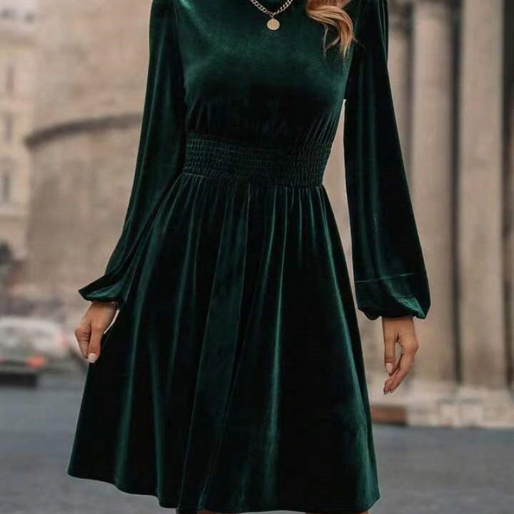 Smocked velvet dress for ladies Lune London