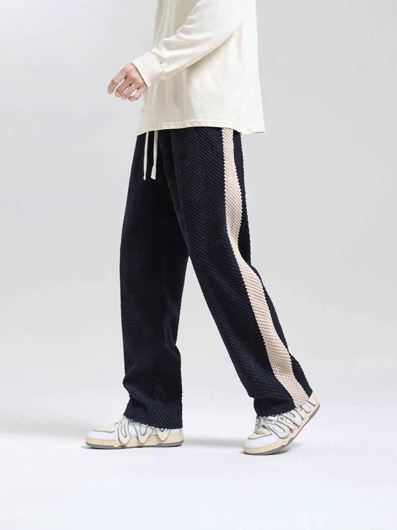 Comfortable leisure pants for ladies with textured fabric and chic side stripes