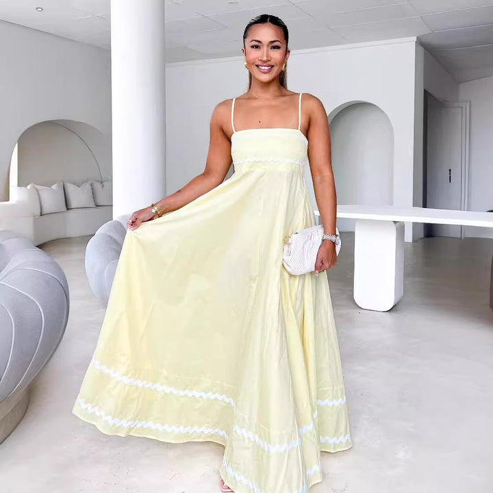 Chic & Stil Elegant A-line summer maxi dress for women with sophisticated decorative embellishments