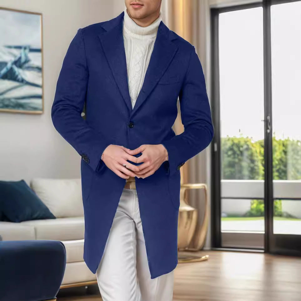 Elegant wool coat for men with a modern cut and practical pockets Lune London
