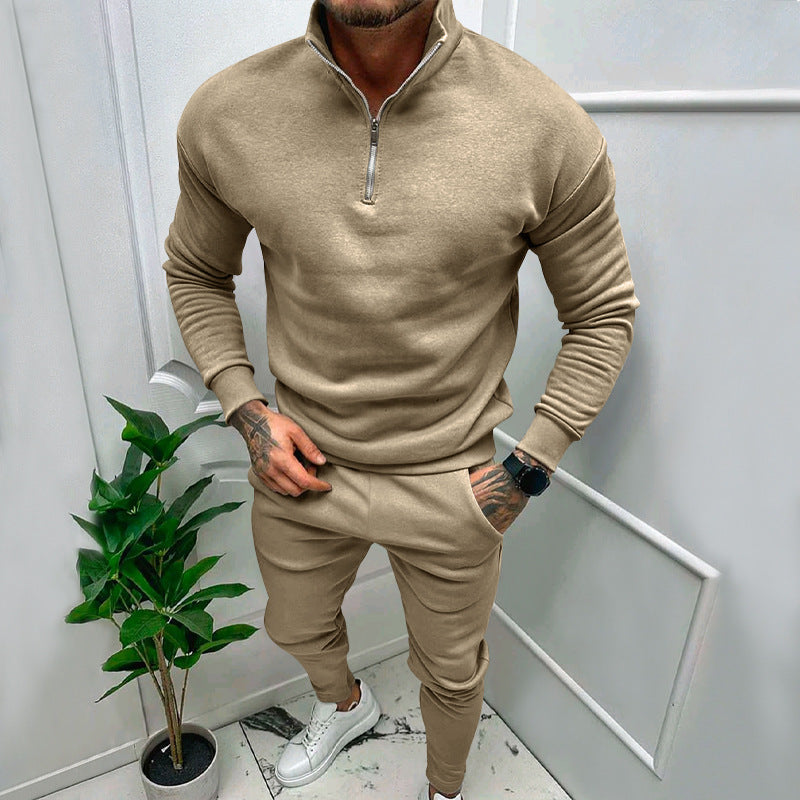 Sporty fleece pullover for men with short zipper and trendy fit Lune London