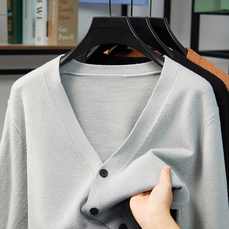 Elegant knitted jacket for women with stylish gradient color and fine button details Lune London