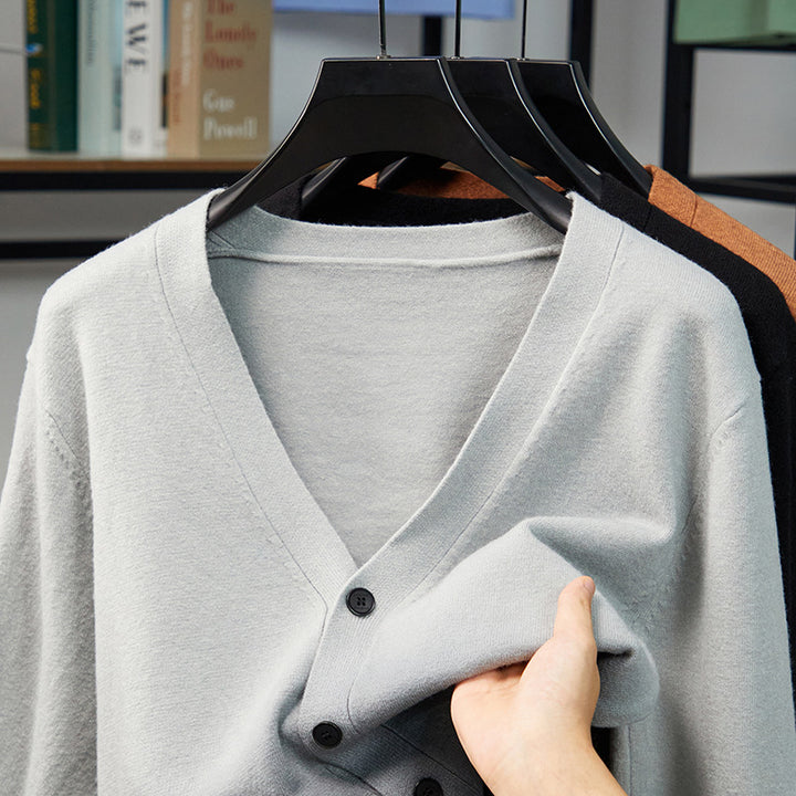 Elegant knitted jacket for women with stylish gradient color and fine button details Lune London