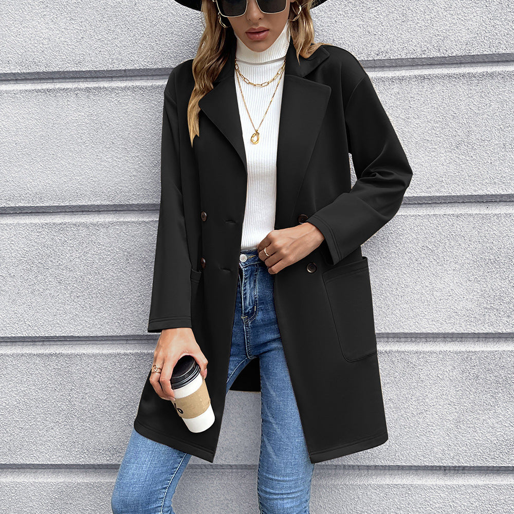 Elegant oversized blazer jacket for women with double-breasted buttons and practical pockets Lune London