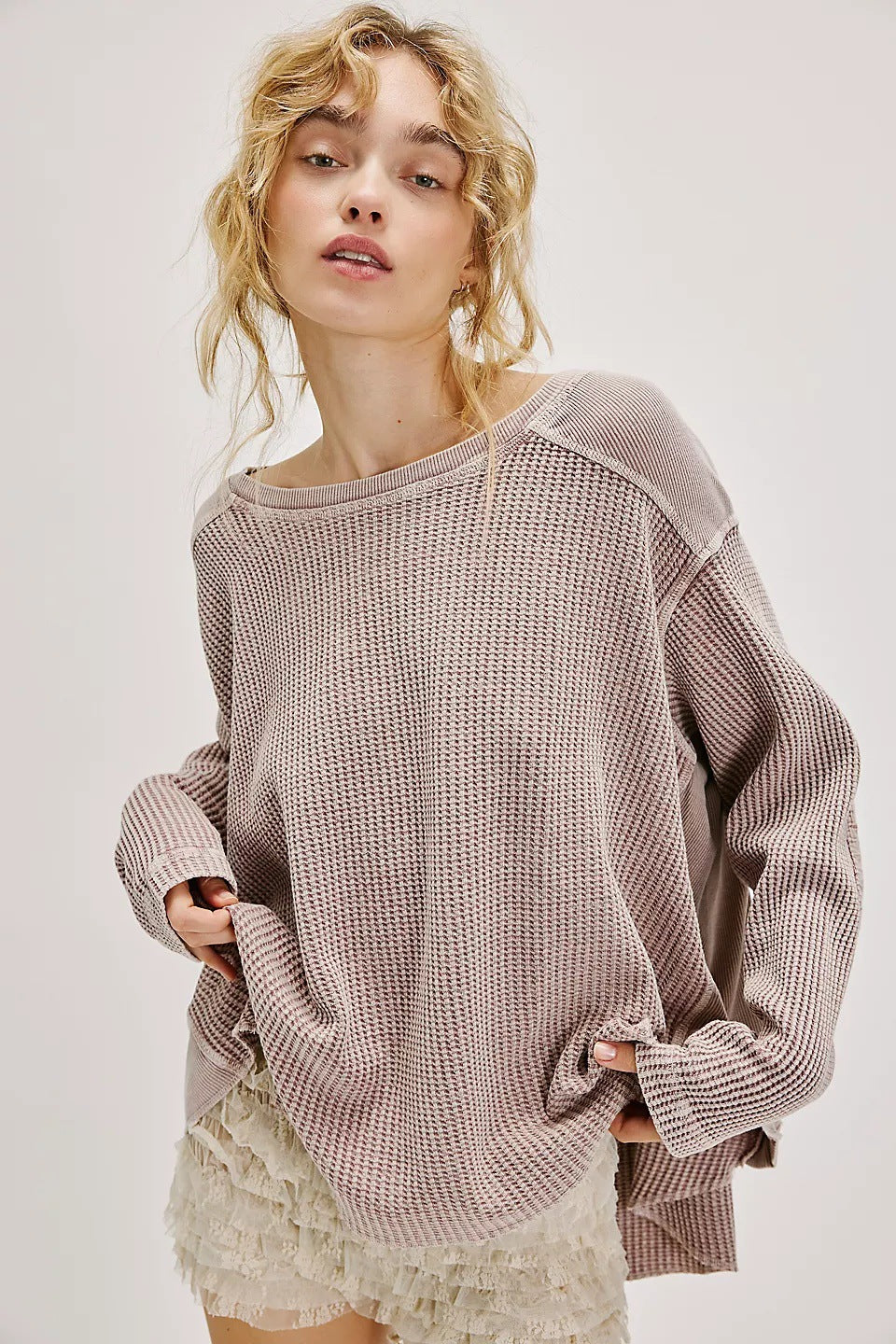 Casual knit sweater for women with a slightly oversized cut Lune London