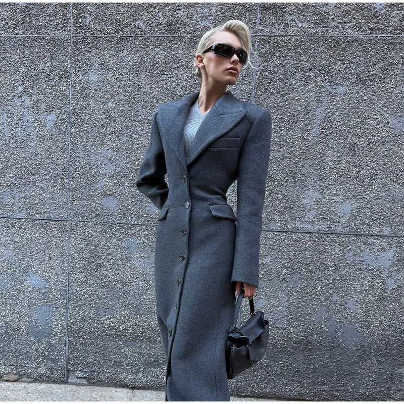 Wool coat for women with elegant cut and decorative button details Lune London