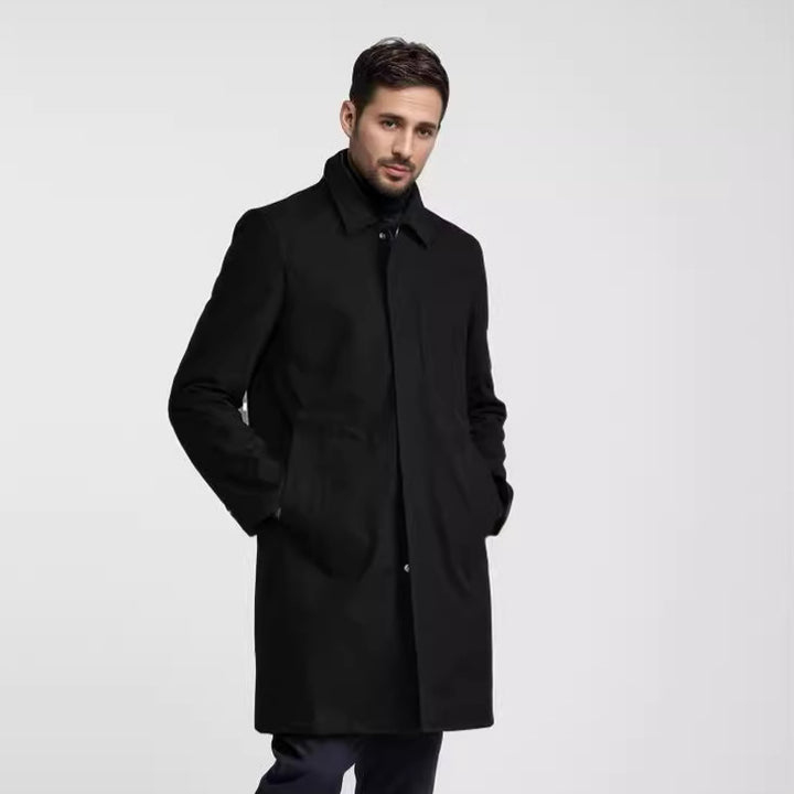 Elegant transitional coat for men with a practical high collar and hidden pockets Lune London