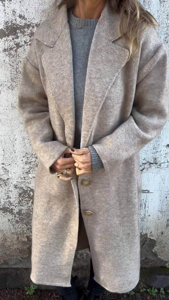 Oversized wool coat for ladies with elegant button details Lune London
