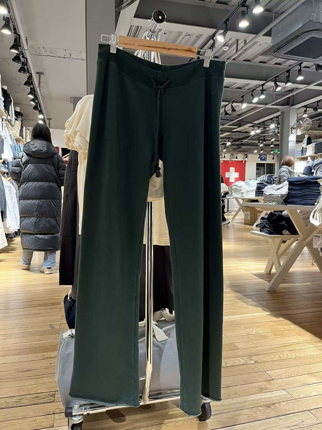 Pantalons de détente confortables pour femmes avec taille ajustable Chic & Stil