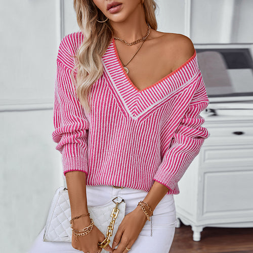 Knitted pullover for women with V-neck and striped design Lune London