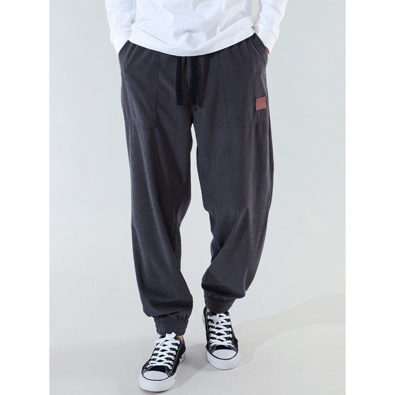 Comfortable casual pants for men with elastic waistband and relaxed fit Lune London