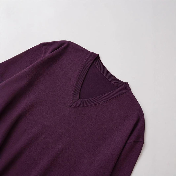 Knitted V-neck sweater for women with wide sleeves and comfortable fit Lune London