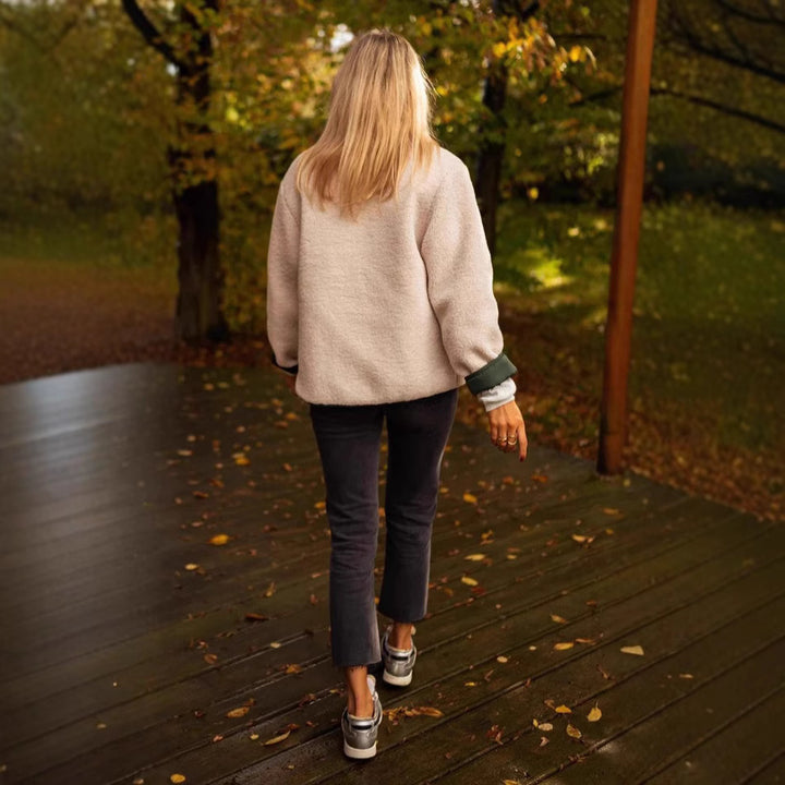 Ladies reversible comfortable jacket with quilted lining and practical pockets Lune London