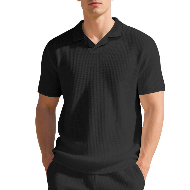 Casual polo for men in breathable material with structured design Lune London