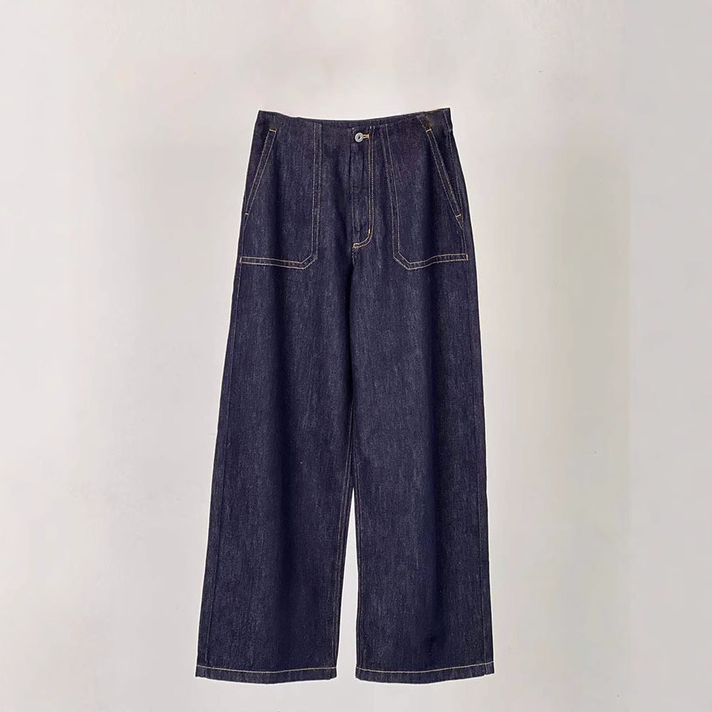 Jean féminin à la mode avec une coupe large et une taille haute Chic & Stil